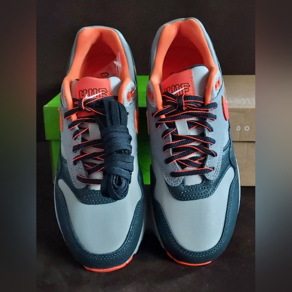 Nike Air Max 1 SP - Picture 2 of 4